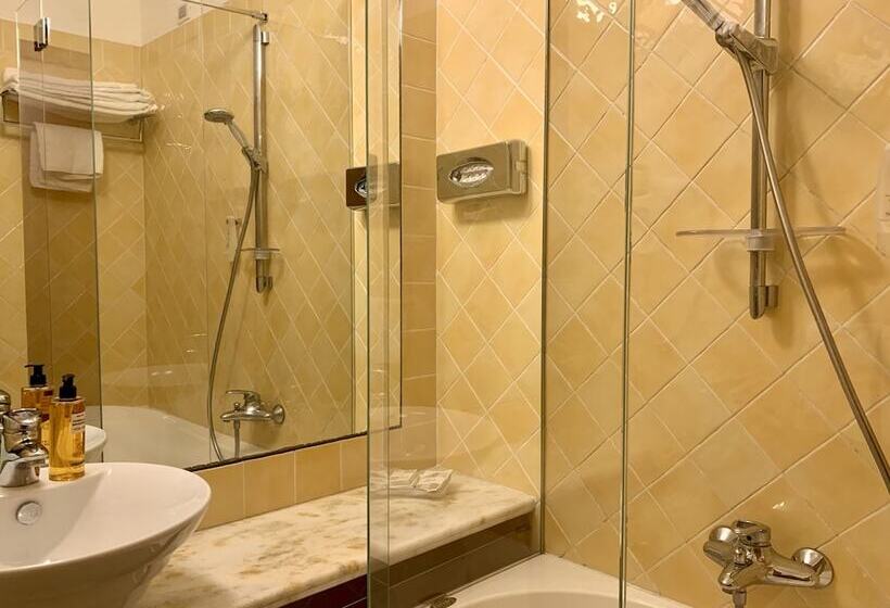 Prestige Room Sea View, Alberi del Paradiso