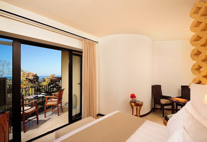 Prestige Room Sea View, Alberi del Paradiso