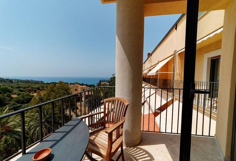 Prestige Room Sea View, Alberi del Paradiso