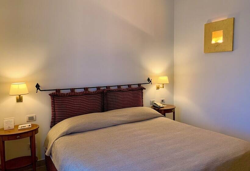 舒适型房间, Alberi del Paradiso