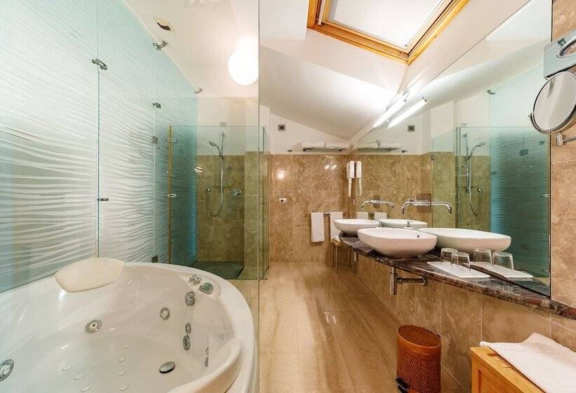 套房, Alberi del Paradiso