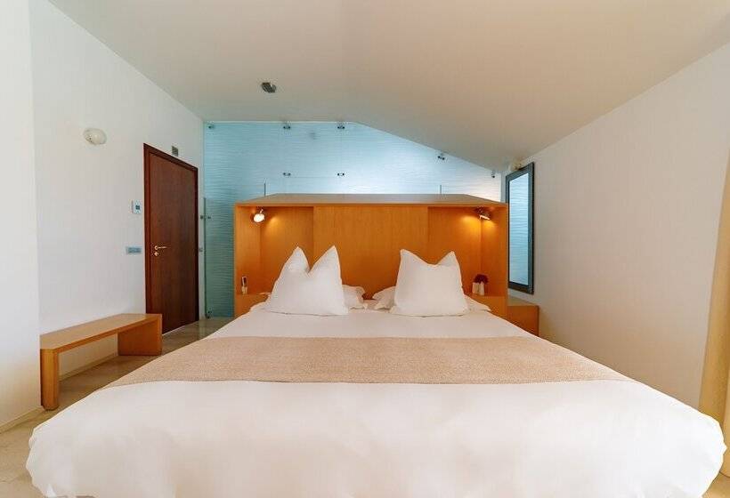 套房, Alberi del Paradiso