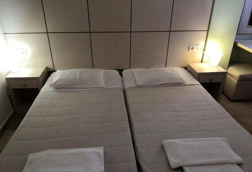 Chambre Economy, Antonia Apartments