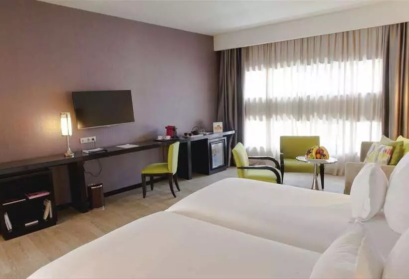 سوییت جونیور, Barceló Casablanca