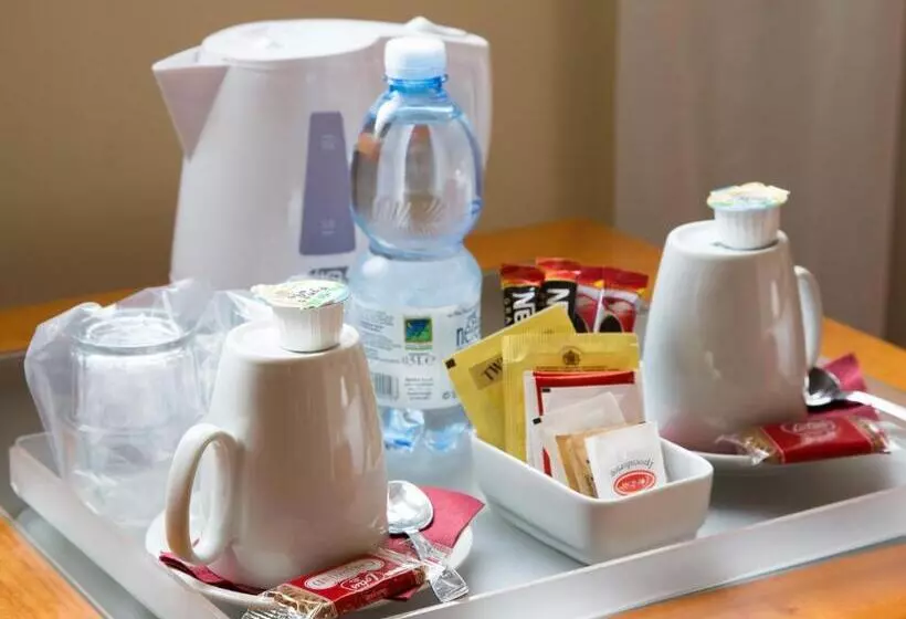 スタンダードトリプルルーム, Crowne Plaza Venice East, An Ihg