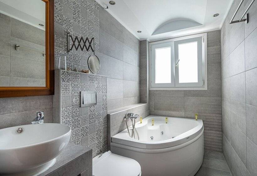 اتاق سوپریور با چشمانداز دریا, Golden View