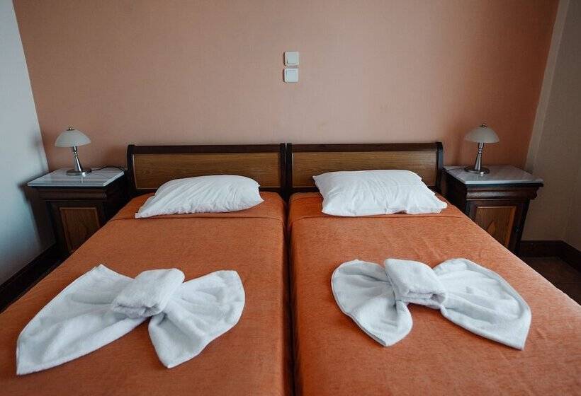 سوییت خانوادگی, Golden View