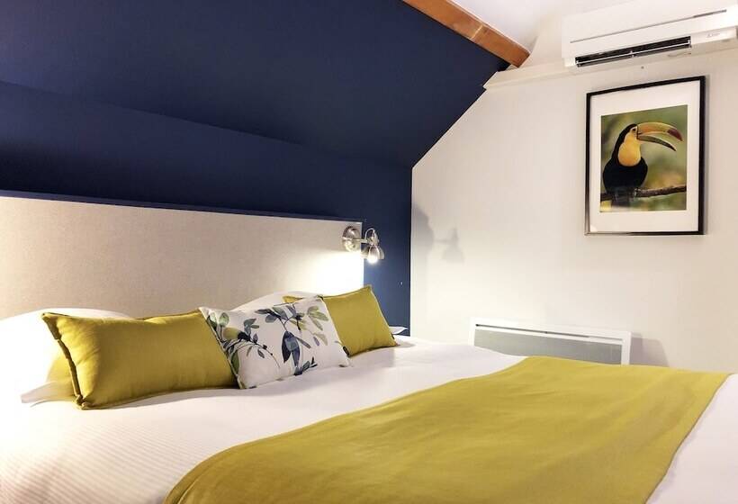 Полулюкс, Les Suites Domaine De Crécy