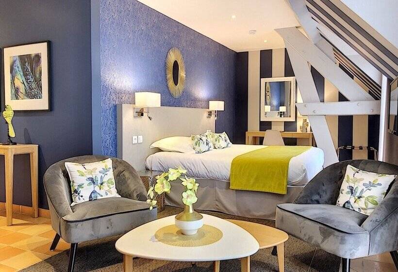 Полулюкс, Les Suites Domaine De Crécy