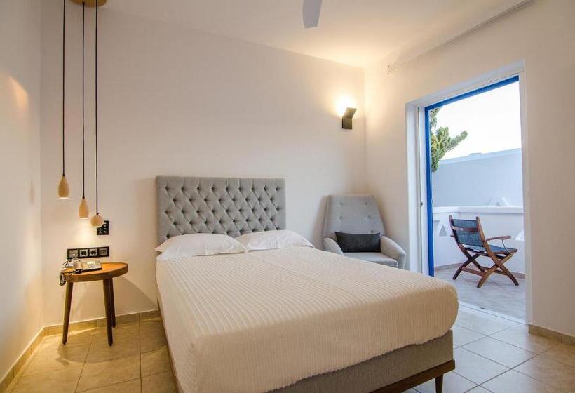 اتاق استاندارد یک نفره, Lofos Village