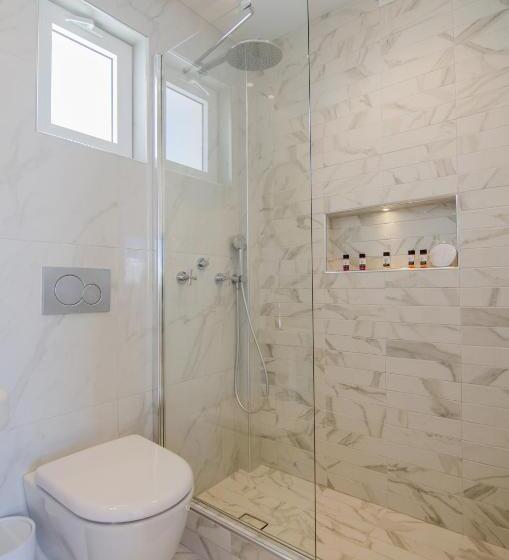 اتاق استاندارد یک نفره, Lofos Village