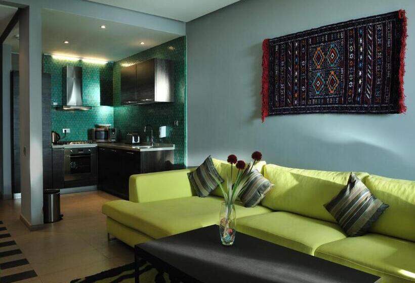 استودیوی استاندارد, Mercure Nador Rif