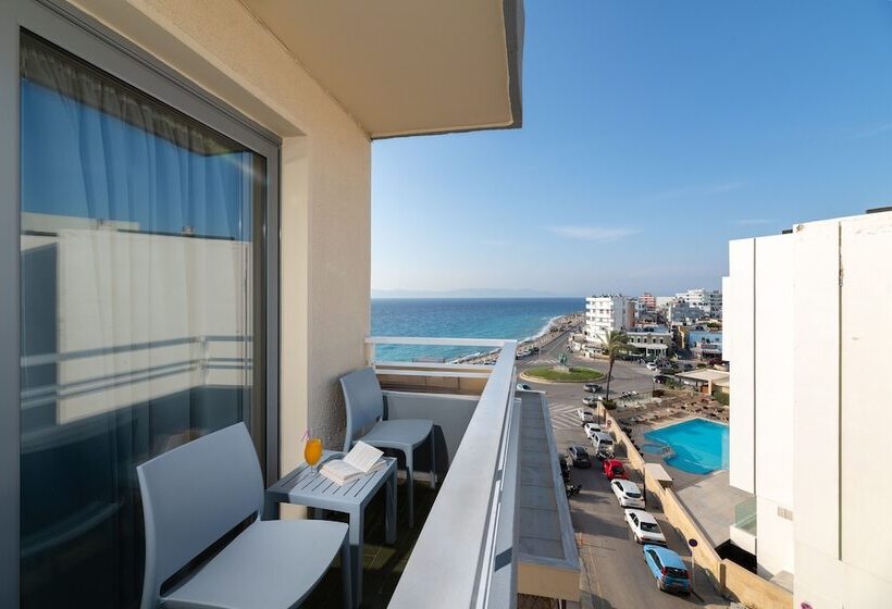 חדר סטנדרט, Nafsika