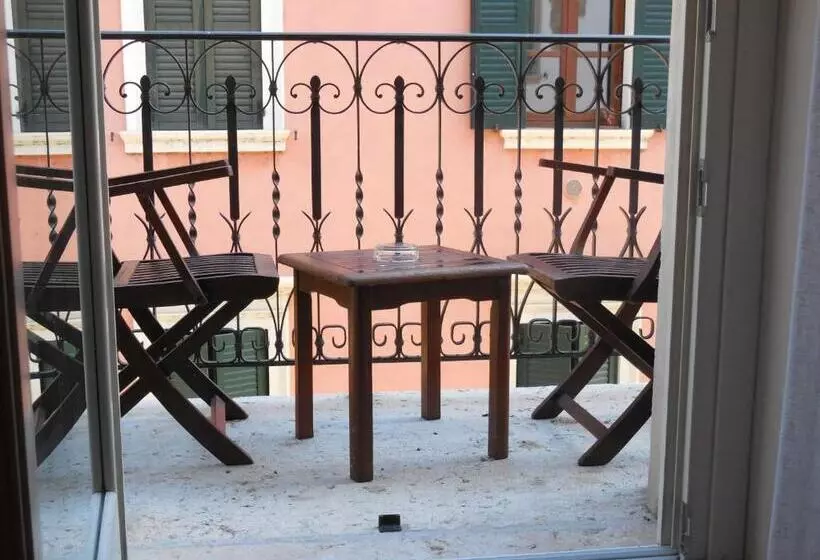 سوییت, Palazzo Ai Capitani