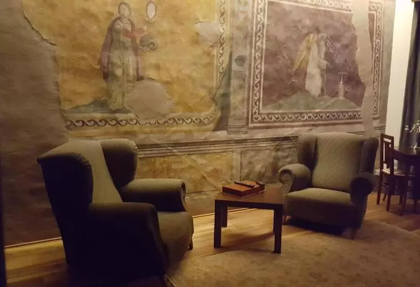 سوییت, Palazzo Ai Capitani