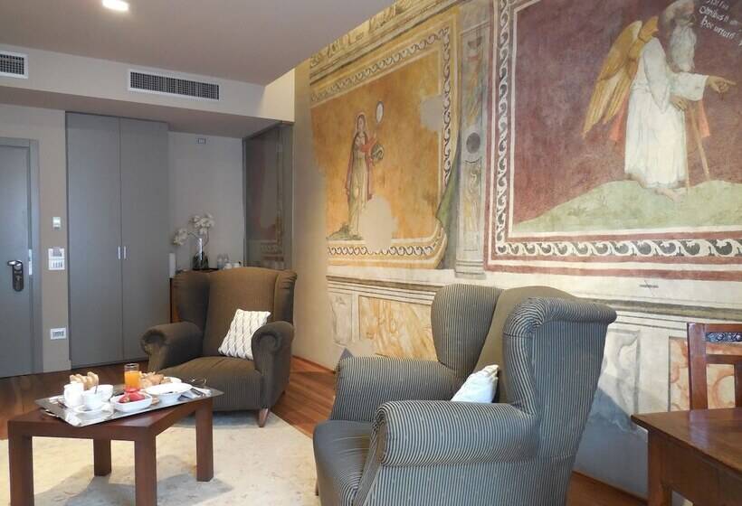 Люкс, Palazzo Ai Capitani