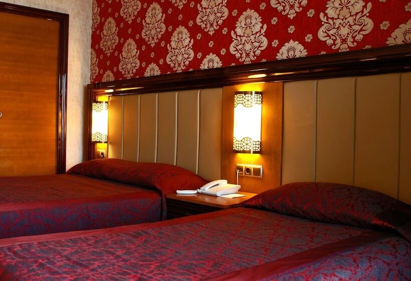 غرفة قياسية إطلالة جانبية علي البحر, Pasa Beach Hotel   All Inclusive