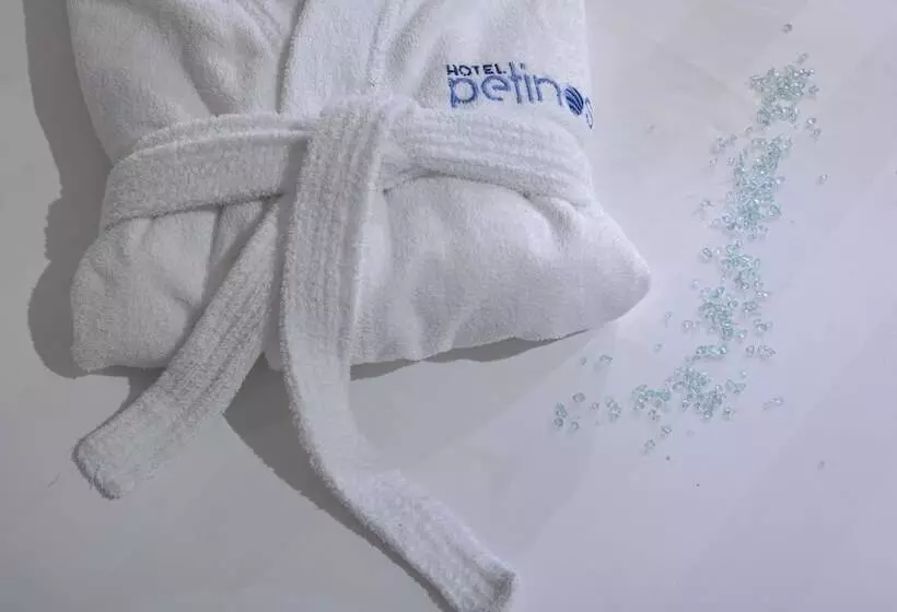 スーペリアースイート, Petinos