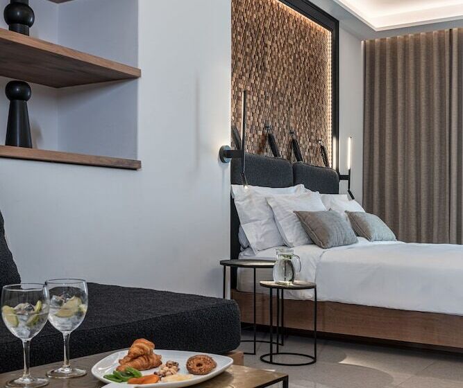 サイドシービュージュニアスイート, Petinos