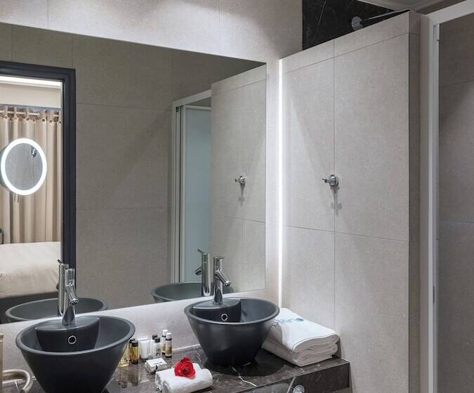 １ベッドルームアパートメント, Petinos