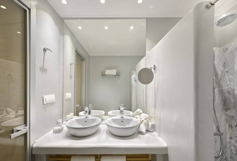 スイート（家族用）, Petinos