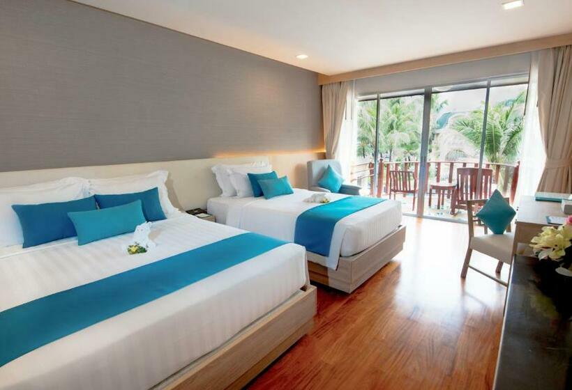 Номер Deluxe Вид на Бассейн, Phuket Graceland Resort and Spa