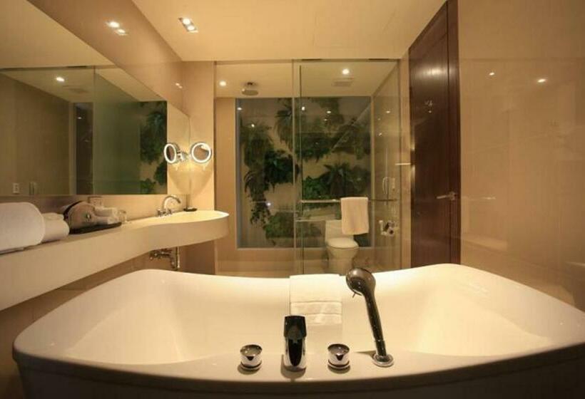 Номер Deluxe, Phuket Graceland Resort and Spa