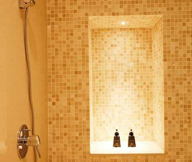 Quarto Deluxe, Phuket Graceland Resort and Spa