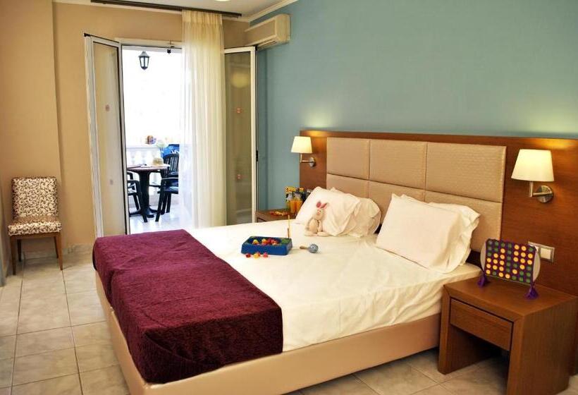 Семейный Номер, Plessas Palace