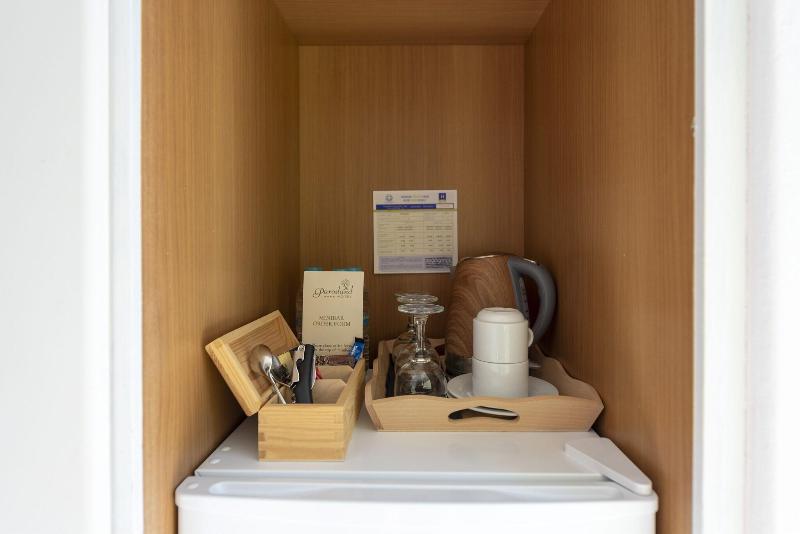 غرفة سوبيريور, Parosland