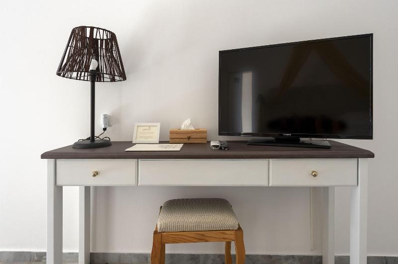 חדר סטנדרט מקשר, Parosland