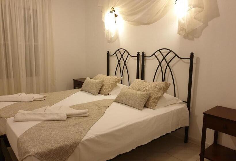 Номер Стандарт Вид на Горы, Sifnos Hotel Benaki