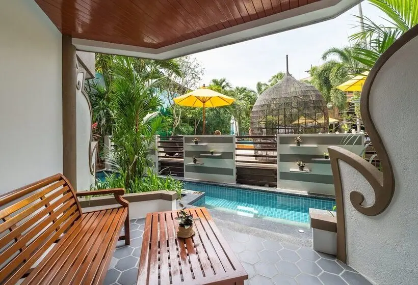 Deluxe-huone Poreallas, Aonang Princeville Villa Resort & Spa   Gha Wellhotel Halal Certified, Krabi, Thailand