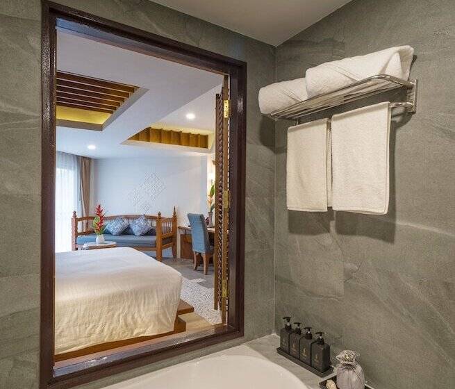 Deluxe-huone Poreallas, Aonang Princeville Villa Resort & Spa   Gha Wellhotel Halal Certified, Krabi, Thailand