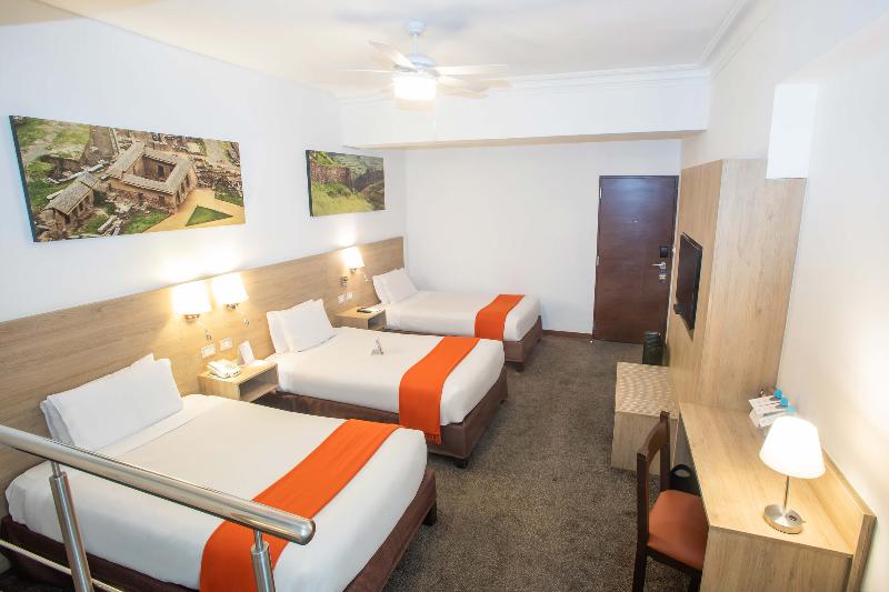 스탠다드 트리플 룸, Casa Andina Standard Cusco Catedral