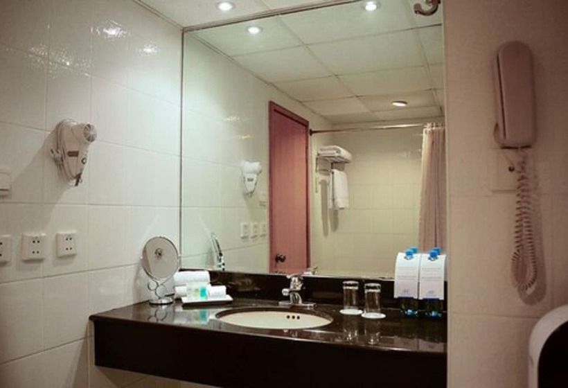 اتاق استاندارد یک نفره, Miramar