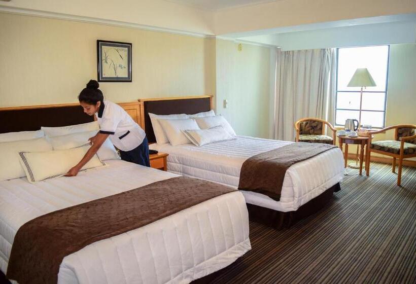 Номер Deluxe, Miramar