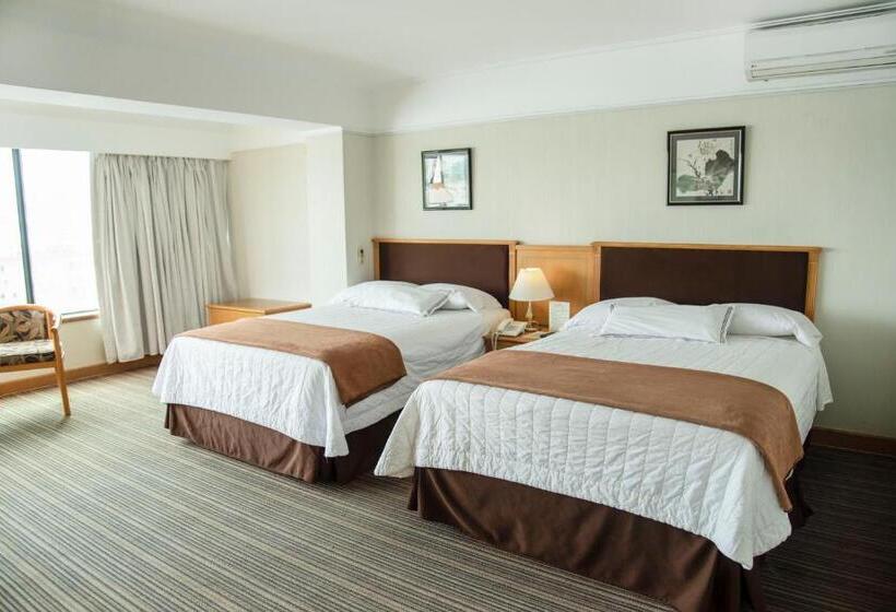 Номер Deluxe, Miramar