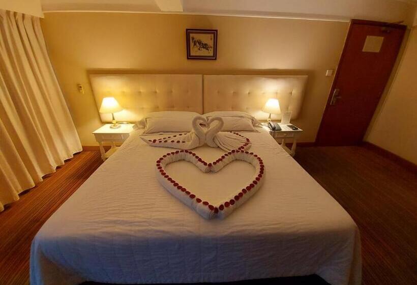 Номер Deluxe, Miramar