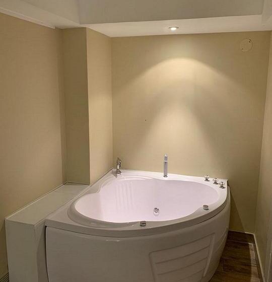 Номер Deluxe, Miramar