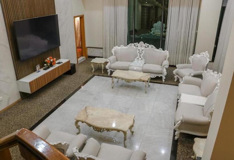 سوئیت پرزیدنت, Miramar