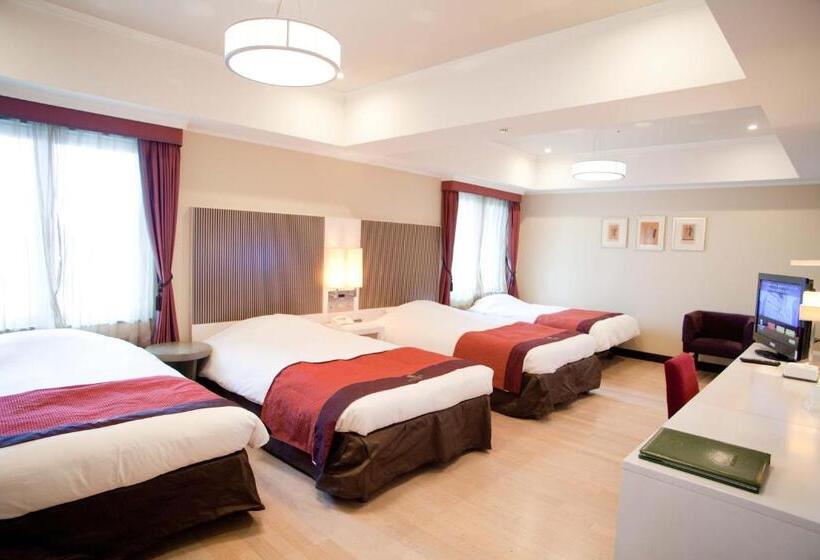 Четырехместный Номер Стандарт, Monterey La Soeur Osaka
