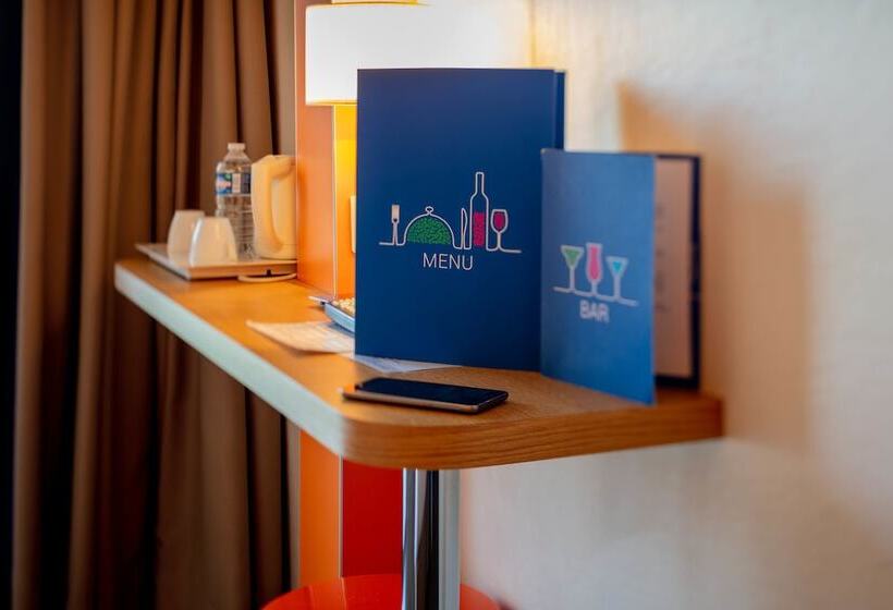 スーペリアールーム, Noemys Toulon La Valette   Hotel Restaurant Avec Piscine