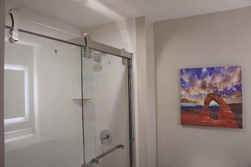 キングサイズベッドのスタンダードルーム, Palm Garden Hotel, Putrajaya, A Tribute Portfolio