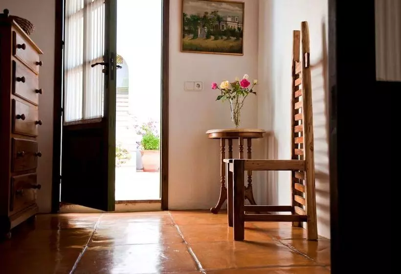 Perhehuone, Cas Gasi Boutique