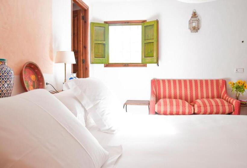 اتاق خانوادگی, Cas Gasi Boutique