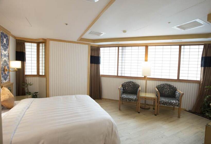 اتاق کلاسیک, Silken