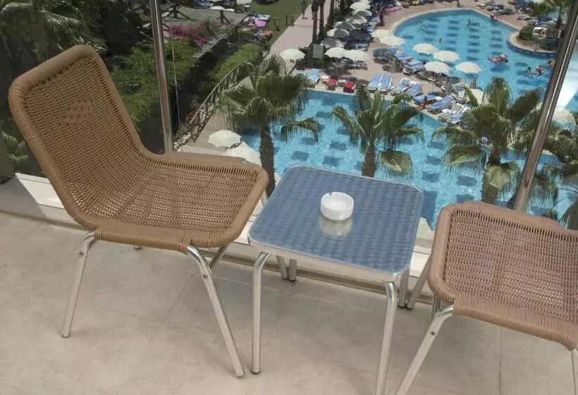オーシャンビュースイート, Trendy Palm Beach - Adults Only