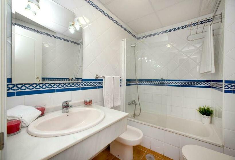 带2个卧室的公寓, Leo Rentals