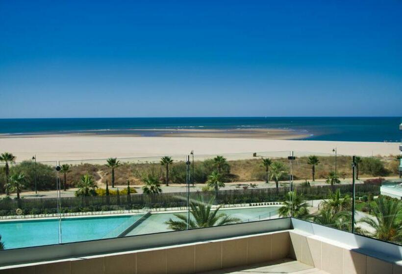 带2个卧室的公寓, Leo Rentals